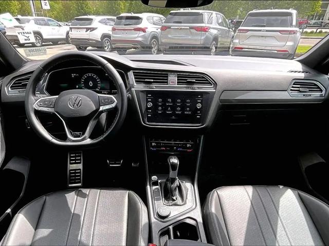 2023 Volkswagen Tiguan 2.0T SE R-Line Black
