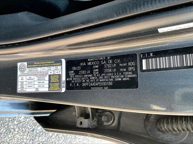 2023 Kia Forte LXS
