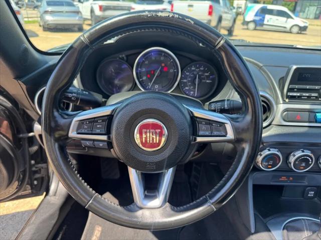 2017 Fiat 124 Spider Classica