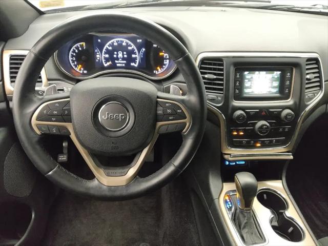 2017 Jeep Grand Cherokee Laredo 4x2