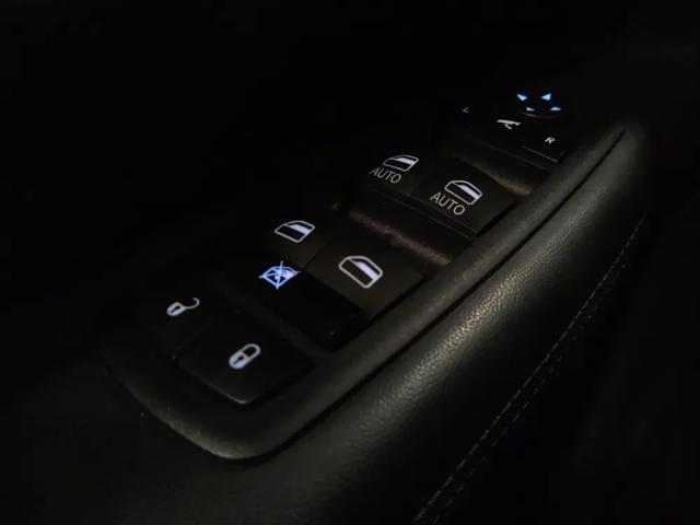2017 Jeep Grand Cherokee Laredo 4x2