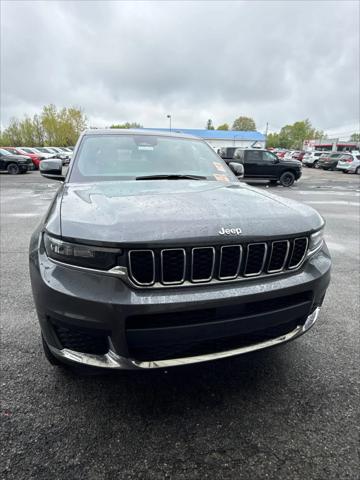 2025 Jeep Grand Cherokee L Laredo 4x4