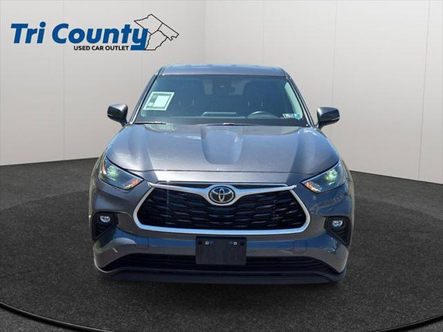 2025 Toyota Highlander LE 2025 Toyota Highlander LE