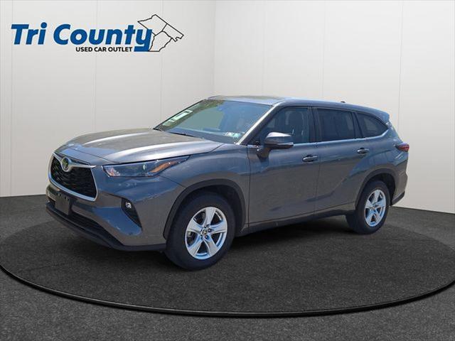 2025 Toyota Highlander LE 2025 Toyota Highlander LE