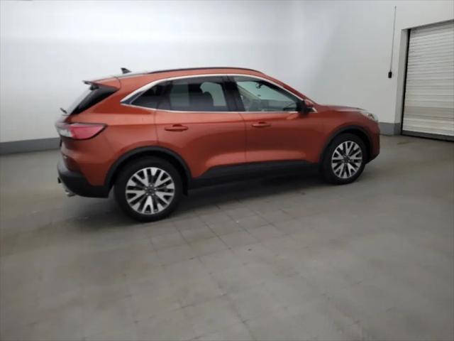 2020 Ford Escape Titanium