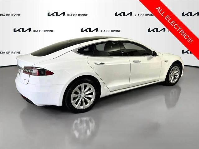 2016 Tesla Model S 90D