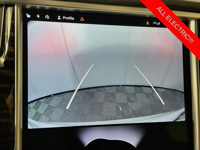 2016 Tesla Model S 90D