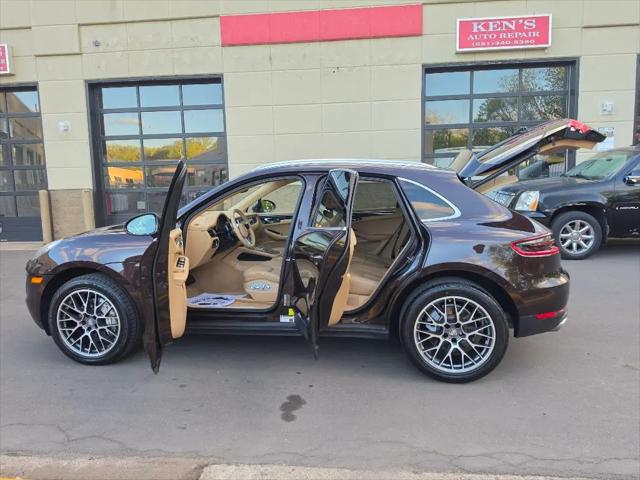 2016 Porsche Macan S