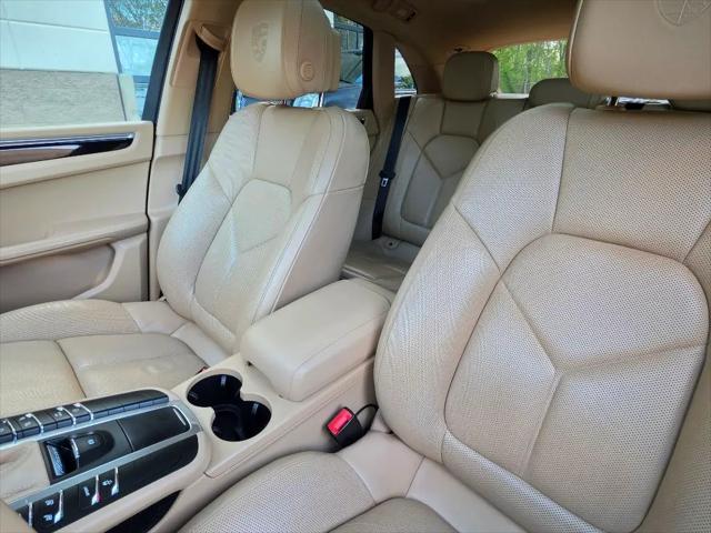 2016 Porsche Macan S