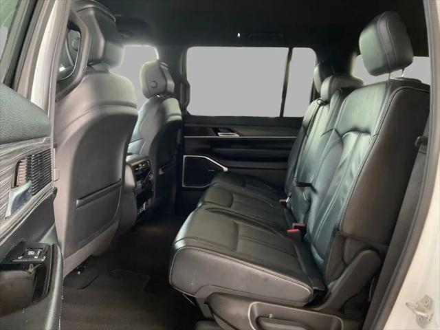 2023 Jeep Wagoneer Series II 4x2