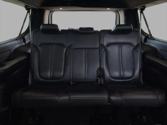 2023 Jeep Wagoneer Series II 4x2