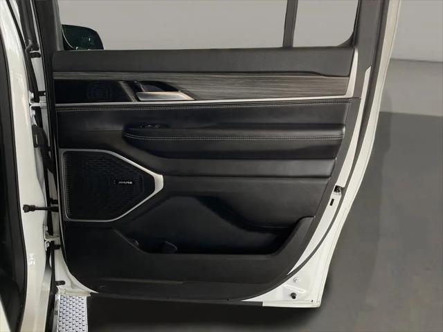 2023 Jeep Wagoneer Series II 4x2