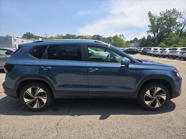 2026 Volkswagen Taos SE