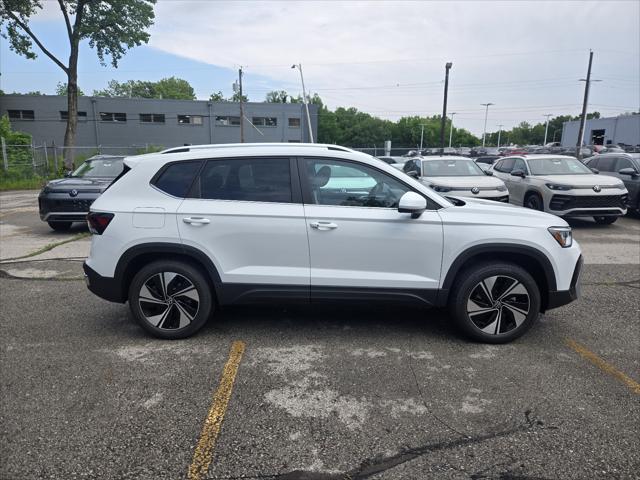 2026 Volkswagen Taos SE