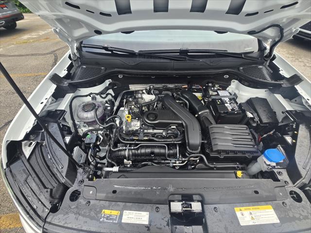 2026 Volkswagen Taos SE
