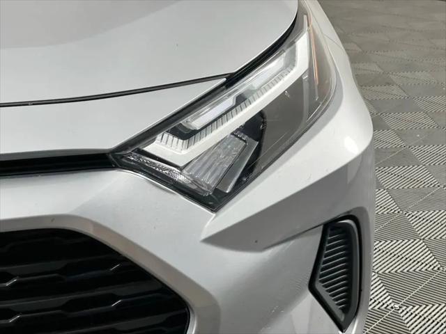 2023 Toyota RAV4 Hybrid LE