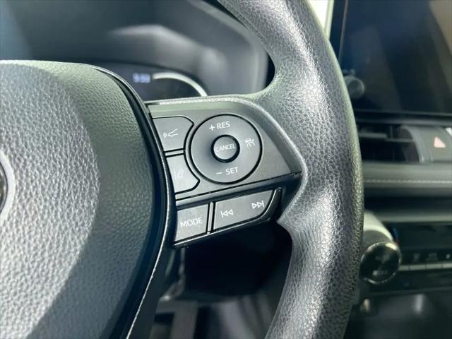 2023 Toyota RAV4 Hybrid LE