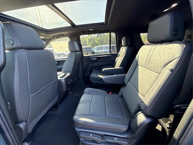 2026 Chevrolet Suburban RST, 4WD