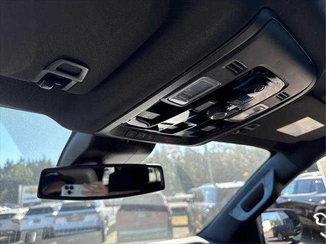 2026 Chevrolet Suburban RST, 4WD