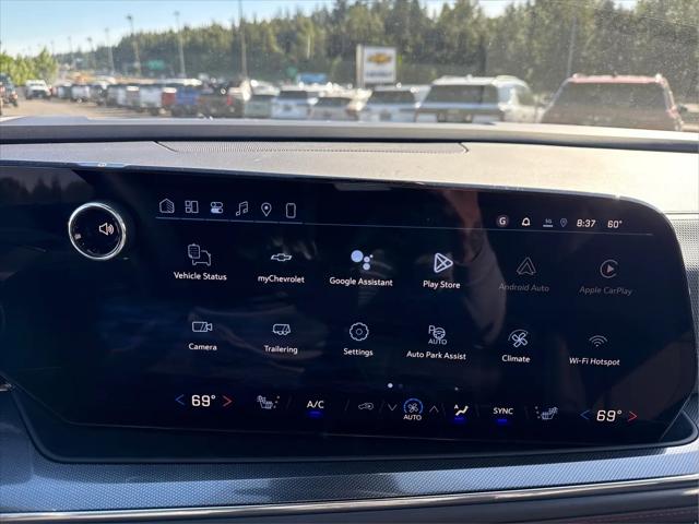 2026 Chevrolet Suburban RST, 4WD