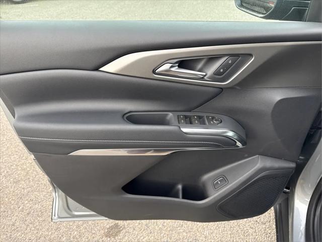 2026 Chevrolet Traverse AWD LT