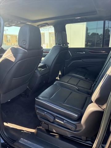 2022 Cadillac Escalade ESV 4WD Premium Luxury