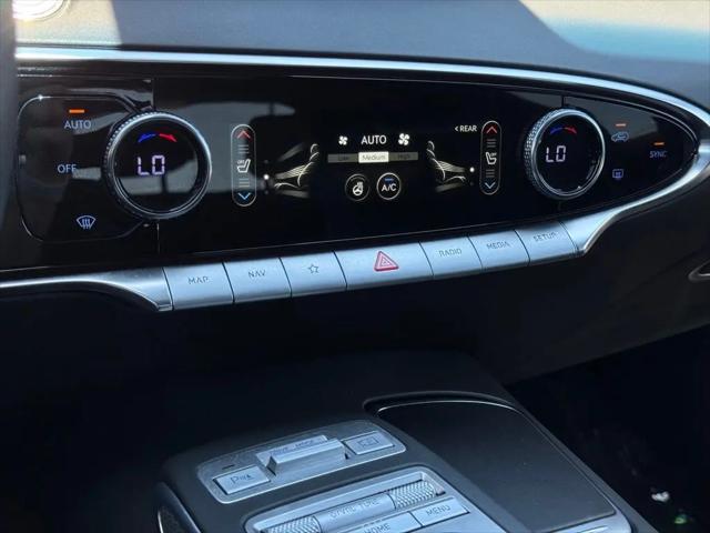 2025 Genesis GV70 3.5T AWD Sport