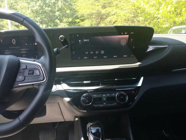 2025 Buick NV Sport Touring FWD