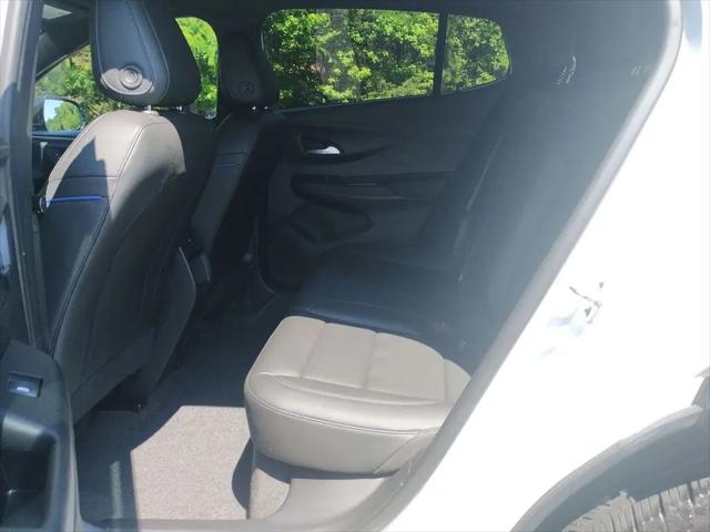 2025 Buick NV Sport Touring FWD