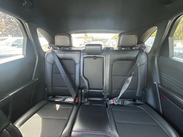 2025 Ford Escape ST-Line Select