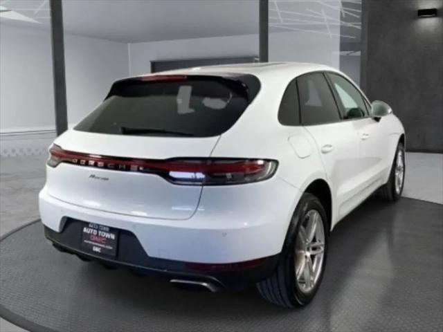 2019 Porsche Macan Macan