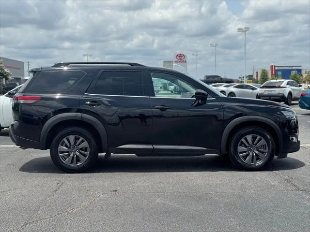 2024 Nissan Pathfinder SV FWD