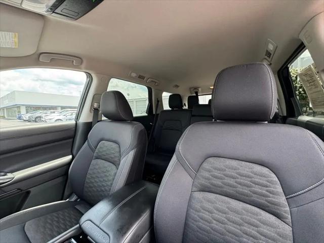 2024 Nissan Pathfinder SV FWD