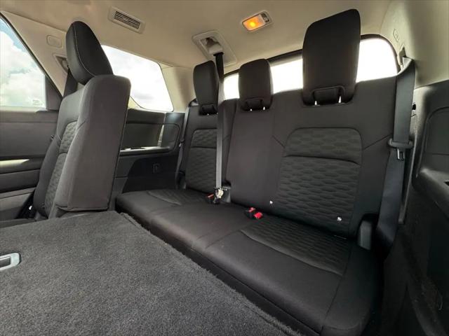 2024 Nissan Pathfinder SV FWD