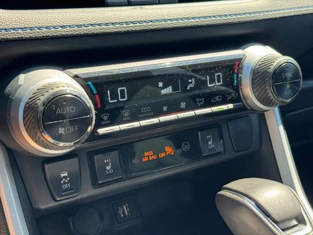 2025 Toyota RAV4 Hybrid XSE