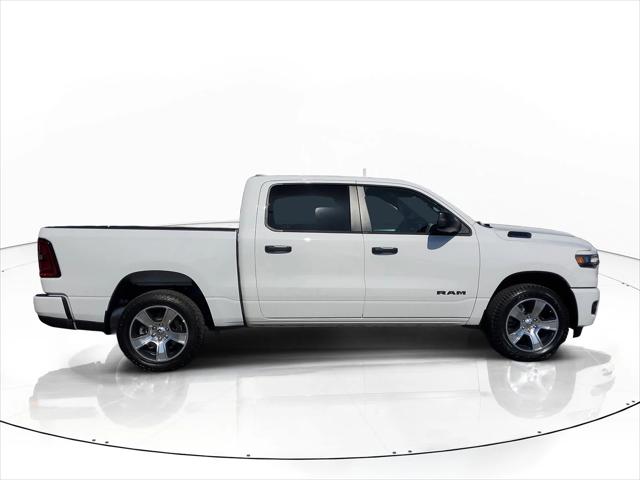 2025 Ram 1500 Tradesman Crew Cab 4x4 5'7" Box