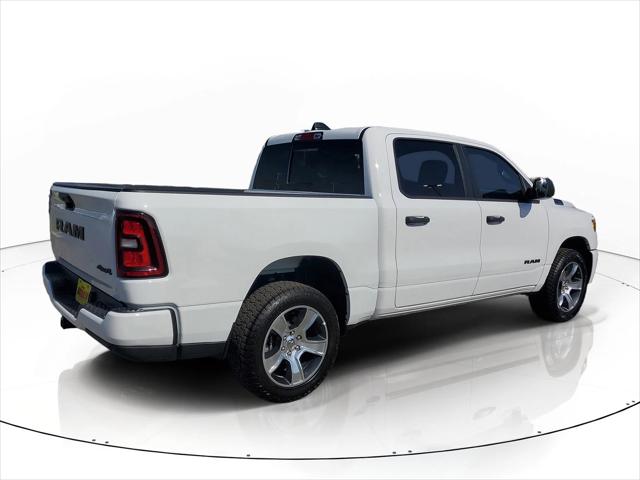 2025 Ram 1500 Tradesman Crew Cab 4x4 5'7" Box