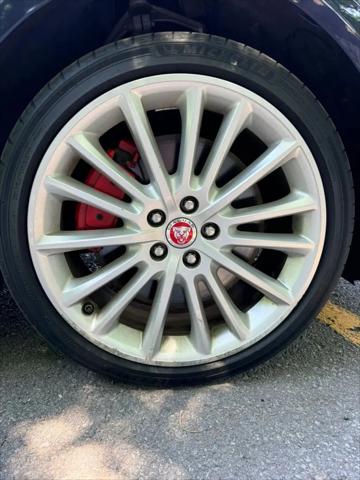 2019 Jaguar XE S