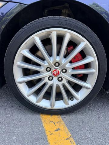 2019 Jaguar XE S