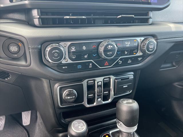 2025 Jeep Wrangler 4xe Sahara 4xe
