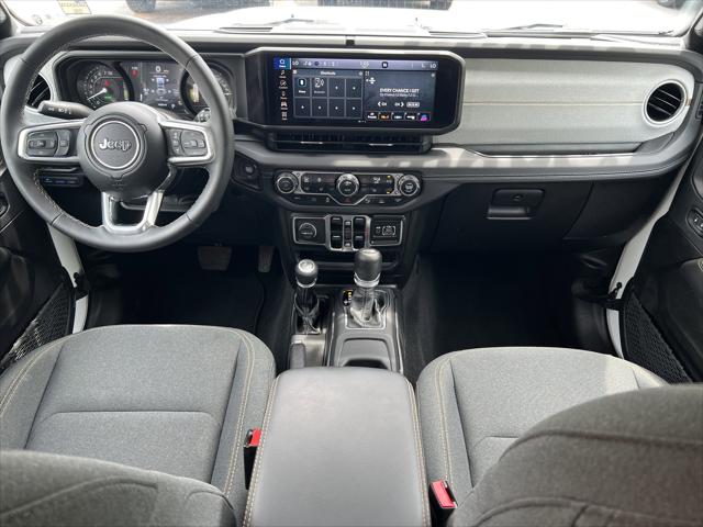2025 Jeep Wrangler 4xe Sahara 4xe