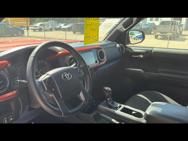 2017 Toyota Tacoma SR5 V6