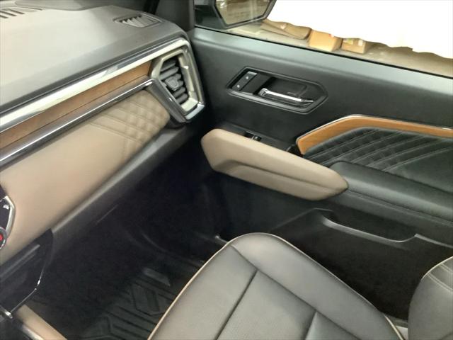 2024 GMC Canyon Denali