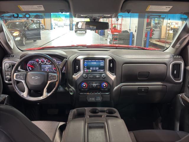 2022 Chevrolet Silverado 1500 4WD Crew Cab Short Bed RST