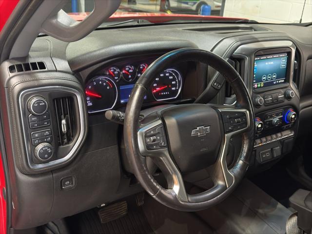 2022 Chevrolet Silverado 1500 4WD Crew Cab Short Bed RST