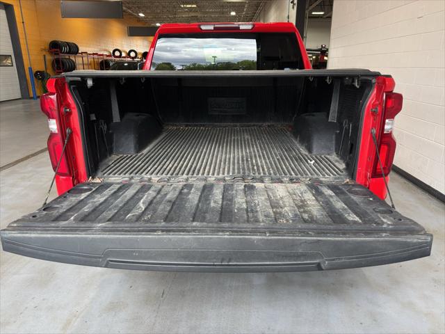 2022 Chevrolet Silverado 1500 4WD Crew Cab Short Bed RST