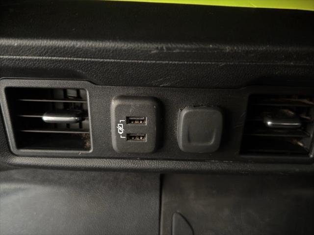 2022 Chevrolet Silverado 1500 4WD Crew Cab Short Bed RST