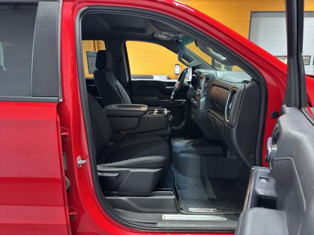 2022 Chevrolet Silverado 1500 4WD Crew Cab Short Bed RST