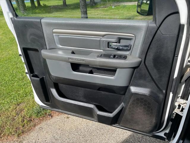 2017 Ram 3500 Tradesman/SLT