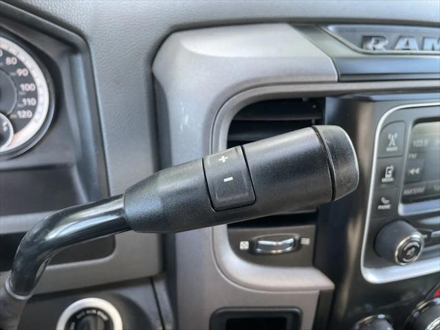 2017 Ram 3500 Tradesman/SLT